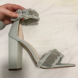 Liliana light blue heel
